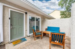 Sunny Haven 619 1BR Townhome in Fort Walton