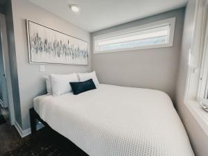 Two-Bedroom Villa room in Beautiful and Elegant River Front Cottage