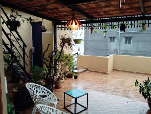 Villa de dunes 369 Cherry Croft-Premium Pent house with Hot bath Tub near ECity