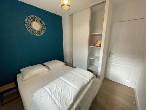 Appartements Cambo-les-Bains T2 avec piscine et WiFi, cosy pour 2 personnes - FR-1-495-143 : photos des chambres