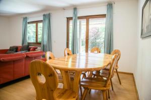 Between Lakes Apartments - 58