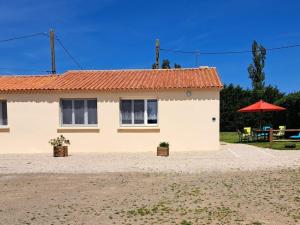 Maisons de vacances Gite entre mer et campagne, proche Sables d-Olonne - FR-1-426-564 : photos des chambres