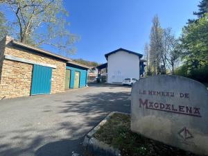 Cambo-les-Bains T2 avec piscine et WiFi, cosy pour 2 personnes - FR-1-495-143