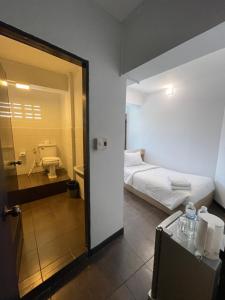 Maland House Hostel - Pattaya soi 14 Saisong Road