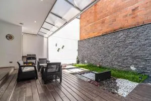 Casa grande en Medellín - América