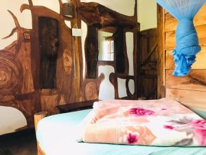 The paulwood cabana and Bungalow