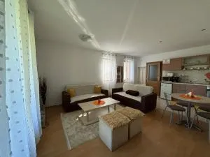 Forest Edge Cottage Pamporovo - Lyevochevo