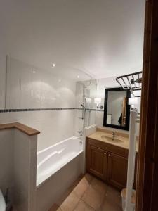 Appartement 202 Geroli Lac dAnnecy