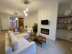 Appartements Duplex en rez-de-chaussee avec cour interieure privee, proche de la mer, WIFI : photos des chambres