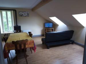 Appartements Nouveau loft a moins de 100m du lac classe 2 etoiles : photos des chambres