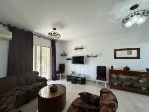 Madinaty b12 private apartment - Kafr Mas‘ūd
