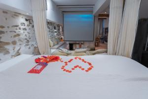 incroyable love room jacuzzi ,Hammam,cinema