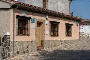 Casa Rural La Posada del 42 - Cabañas del Castillo