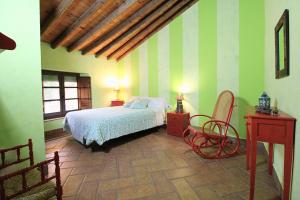 Casa de la Jara by SIERRA VIVA