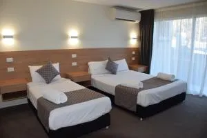 Rainbow Motel Queanbeyan - Wamboin