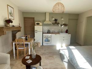 Appartements Studio Le petit metayer : photos des chambres