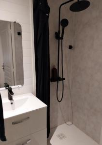 Appartements -Le patio- Appartement avec terrasse : photos des chambres