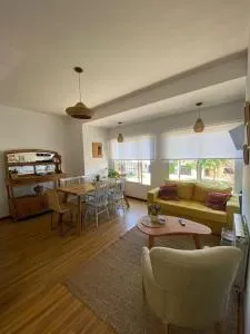 Departamento Luminoso 25 - Melchor Romero