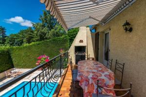 Fantastic Four Bed Family Home