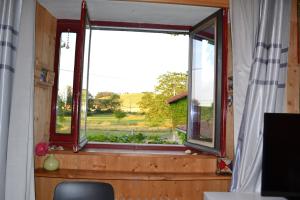 B&B / Chambres d'hotes studio independant dans maison a la campagne : photos des chambres