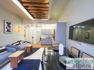 Urban Flat 188 - Stunning 4 Bedroom Flat in Paris