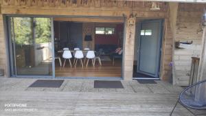 Chalets Chalet avec vue sur la vallee : photos des chambres