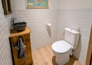 Villas Grande ferme de 250m2 renovee au charme rustique : photos des chambres