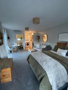 #1 Glenorchy Alpine DELUXE Suite
