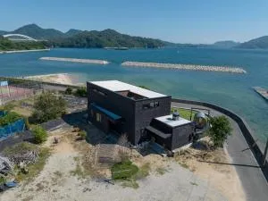 Incense Beachfront Villa - Seto