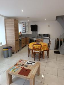 Appartements Au coin de la rue : photos des chambres