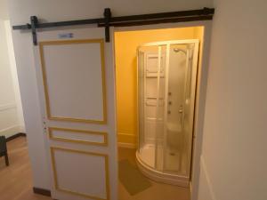 Sejours chez l'habitant Appartement pour 2 a 3 personnes : photos des chambres