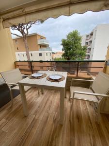Studio 150 m de plage Golfe de Saint-Tropez