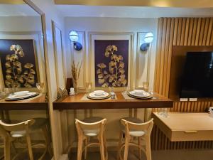 Lourdes Place, Shore 2-Tower 1, 2 Beds, Pasay near Mall of Asia