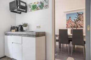 Oldtown Apartments by StayStay, close to Castle & Main Market Square