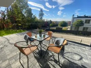 Apartament z ogródkiem Barkowska - 切霍维采-杰济采