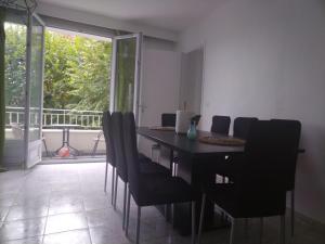Appartements Appartement familial face a un square arbore : photos des chambres