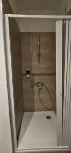 Monteurwohnung Ferienwohnung Krefeld Nähe Düsseldorf 2-4 Personen