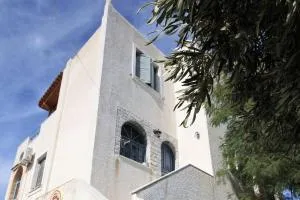 Katerina - Áyioi Asómatoi