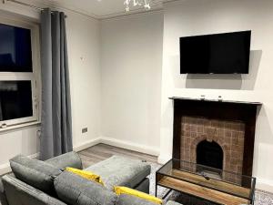 Centralised Cotham House by Prescott Apartments