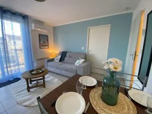 Le Voyage Bleu, Clim Parking - Villedubert