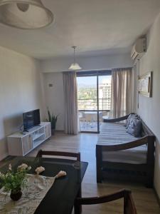 Departamento Acuario II - a metros del shopping woo