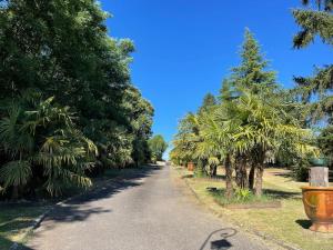 Appartements Gite non attenant a la propriete 1 a 4 personnes, spa, sauna, piscine chauffee a partager, parking gratuit : photos des chambres