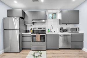 Beautiful Home Near DT GO Hospitals Waterfalls