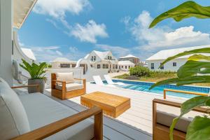 The Lovejoy and The Pool Club at Mahogany Bay