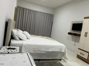 Madeira Lofts - Suite 03 Centro - Juína