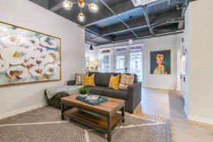 Gorgeous Villa Steps to La Jolla Cove