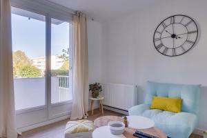 Appartements Fridhome Jacuzzi Parking Wifi Fibre 2MIN Tram : photos des chambres
