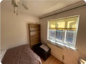 Cosy Double Room in Thamesmead - Thamesmead