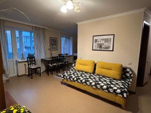 Apartment on Knyahyni Olhy Street