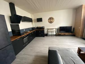 Appartement chaleureux avec terrasse en centre ville proche mer